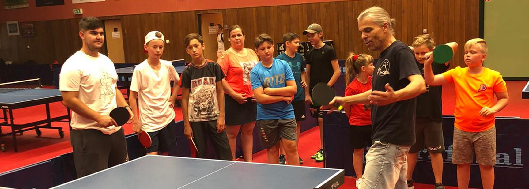 FOTO+VIDEO: Mlad Drtii se promnili ve stoln tenisty