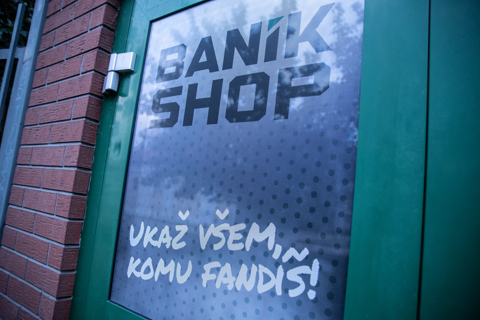 Posledn ance na vnon zeleno-ern drky! Fanshop Banku oteve v ptek 20. prosince odpoledne